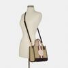 Coach Dempsey Tote Bag aus Signature-Canvas mit Streifen & rundem Aufnäher für den täglichen Gebrauch