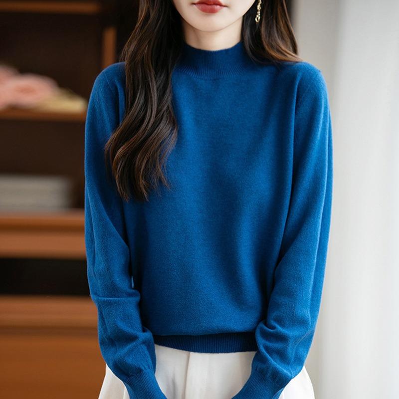 The New Semi-high and Round Neck Pullover for Women In Autumn and Winter Is Versatile. It Is Loose and Slimming, with A Solid Color Inner Sweater