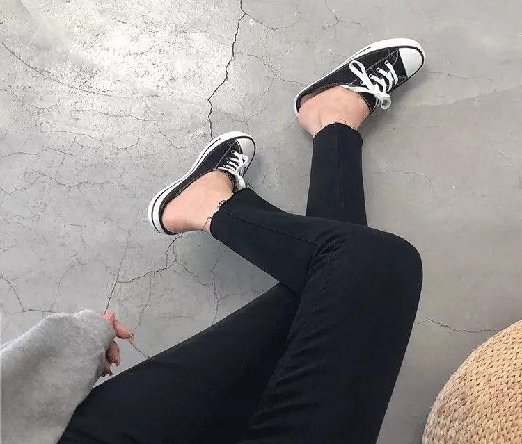 

Women s High Waist Skinny Jeans with Frayed Hem - Winter 2026 Versatile Stretch Cropped Pants for Slimming Style 26