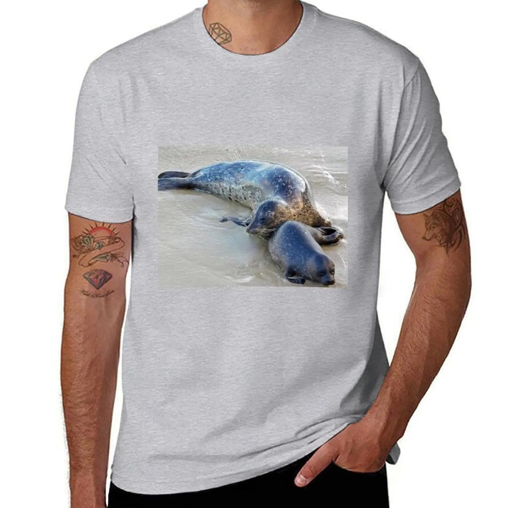 Snuggling seals T-Shirt animal prinfor boys sublime black t-shirts for