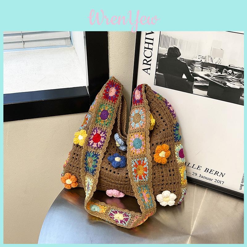 Womens Stylish Handwoven Shoulder Tote With Cell Phone Pocket For Daily Wear