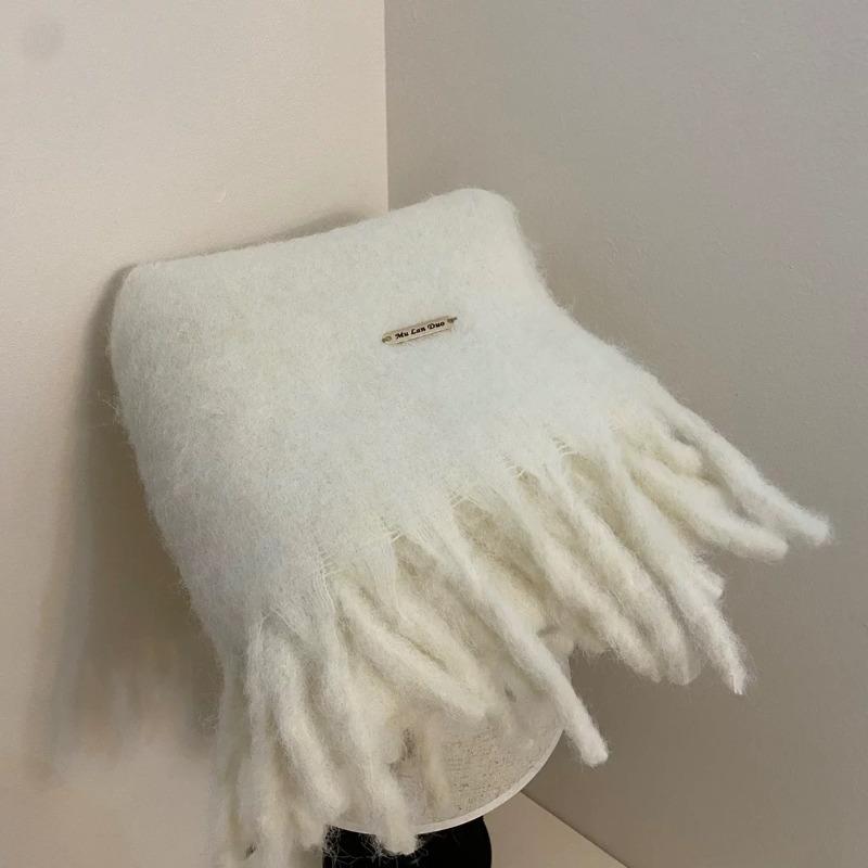 Cachecol versátil doce e fofo cor de doce inverno espessado xale quente mohair cor sólida cachecol de casal