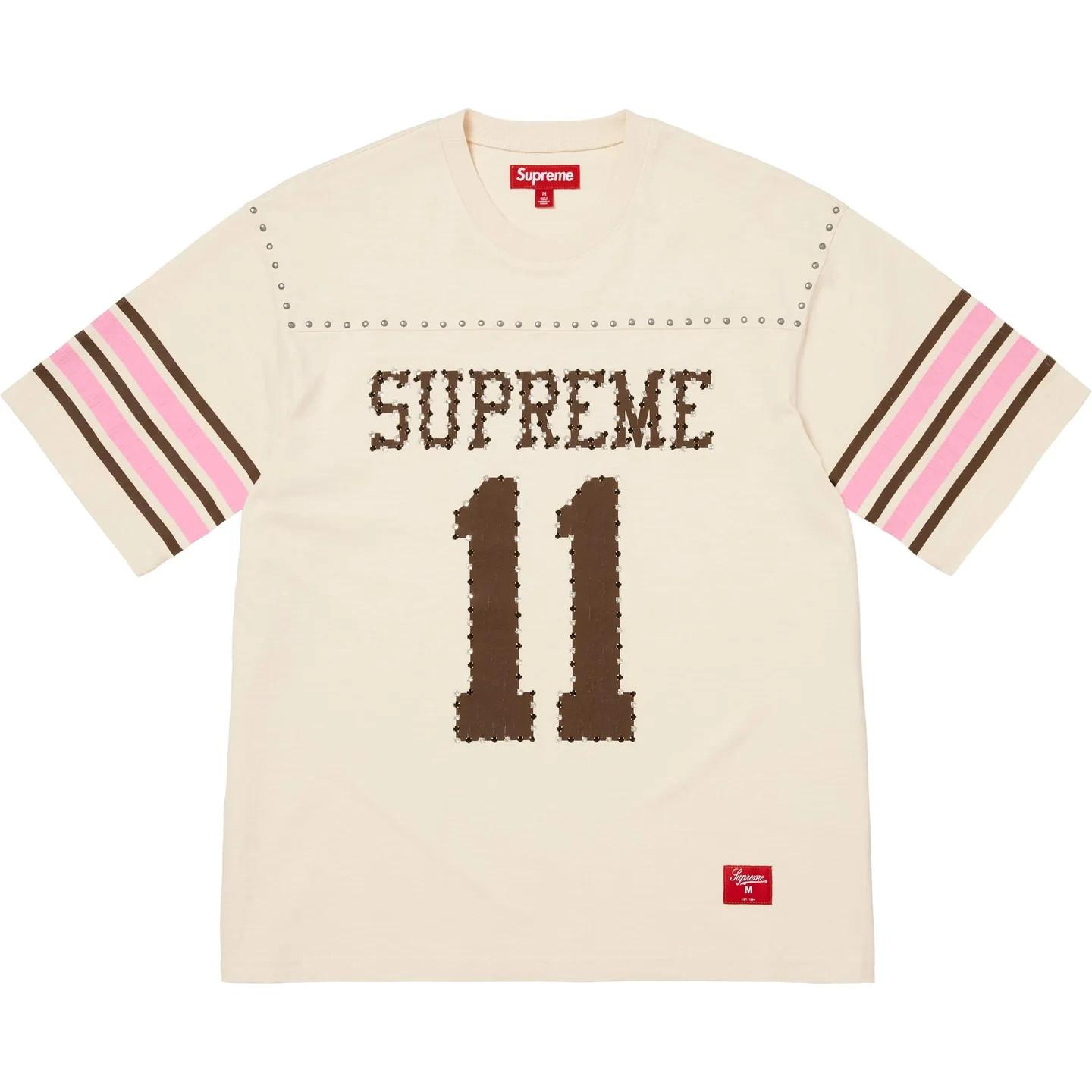 Supreme ar radzēm īsām piedurknēm futbola