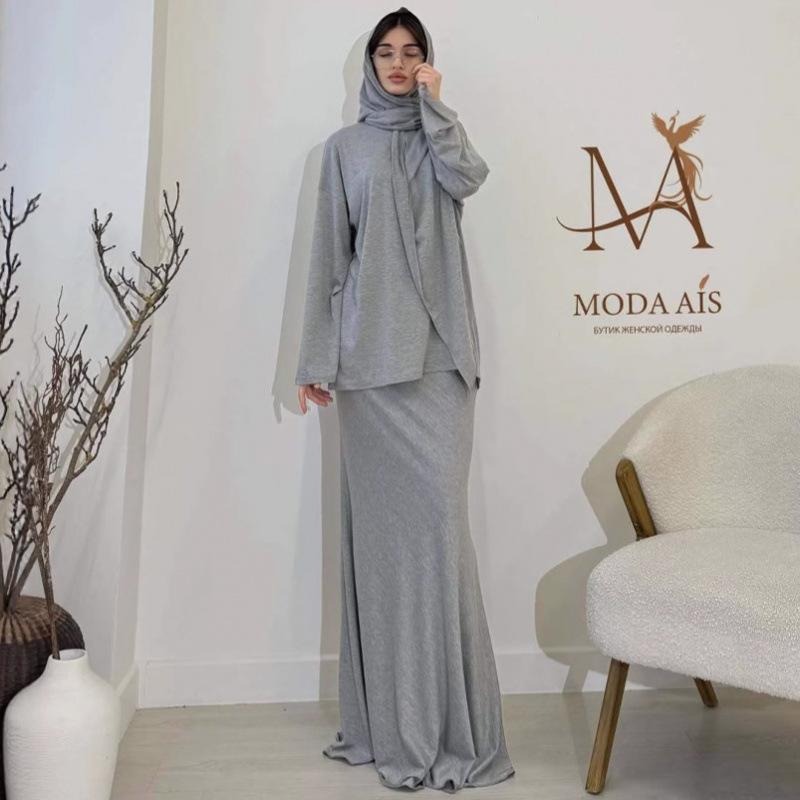 2025 Autumn Festival Europe and America Loose and Comfortable Versatile Commuter Long-sleeved Top Long Skirt Solid Color Jacket Three-piece Women's 