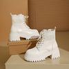 Large size Martin boots women's autumn and winter thick-soled white versatile British feet small explosive short boots Maillard early autumn boots