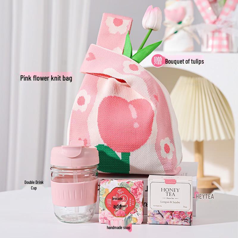 Versatile Holiday Gift Set with Dual-Use Glass Cup