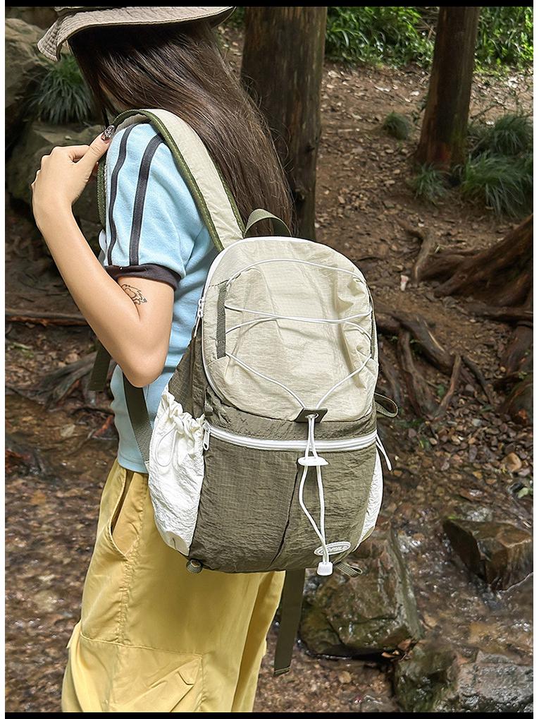 Color Block Outdoor Backpack Lightweight Retro Travel Bag for Hiking, Mountaineering, Picnic, and School - Women's Small Backpack