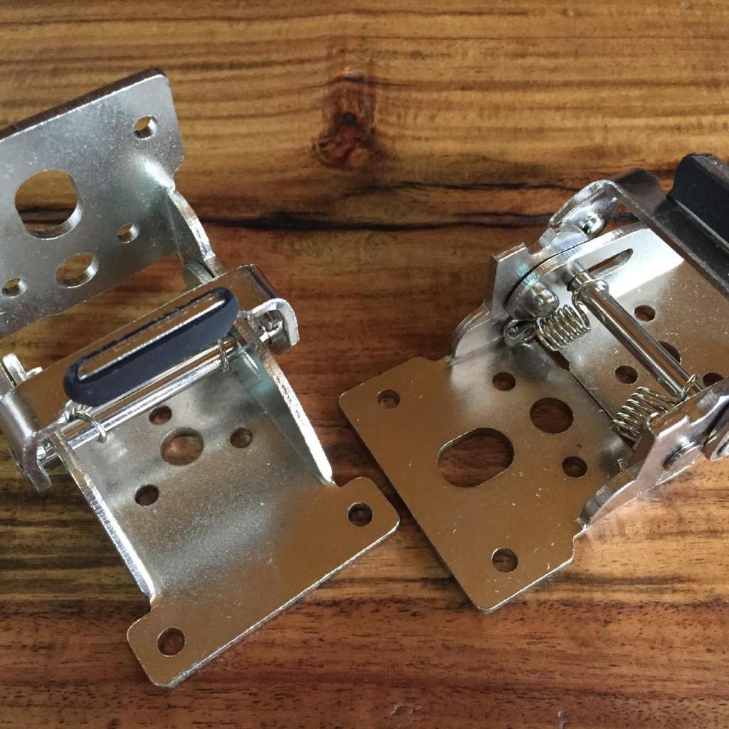"Kang 90° Self-Locking Folding Table Hinge - Ideal for Coffee and Dining Tables"