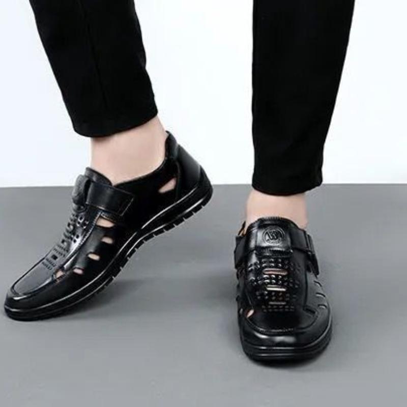 Sandalias de verano para hombre, huecas, antideslizantes, informales, de piel sintética, a la moda, con iluminación, transpirables, para playa, clásicas, para papá