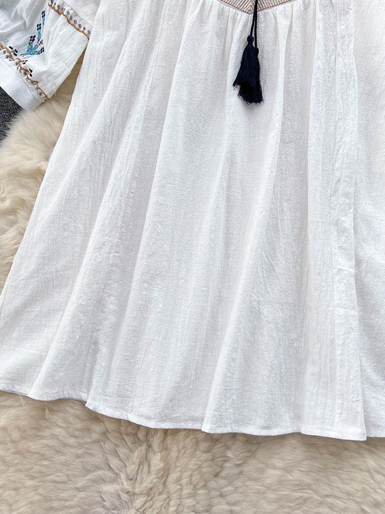 Damenkleid im nationalen Stil mit Stickereien im Retro-Stil, schmale Passform, mittellange Rüschen, Vintage-Gothic-Kleider, elegante Puffärmel, neues Partykleid