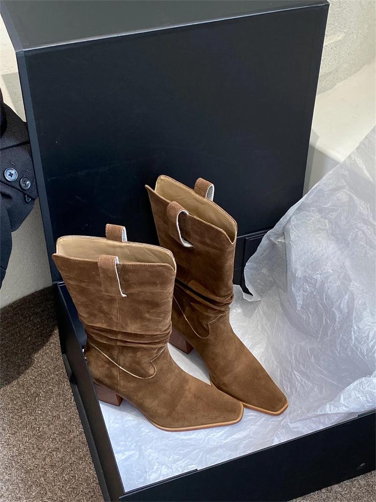 Women's Boots 2024 Classic New Pointed Toe Women's Mid Calf Boots Solid Simple Suede Platform Boots Botas Altas Plataforma Mujer