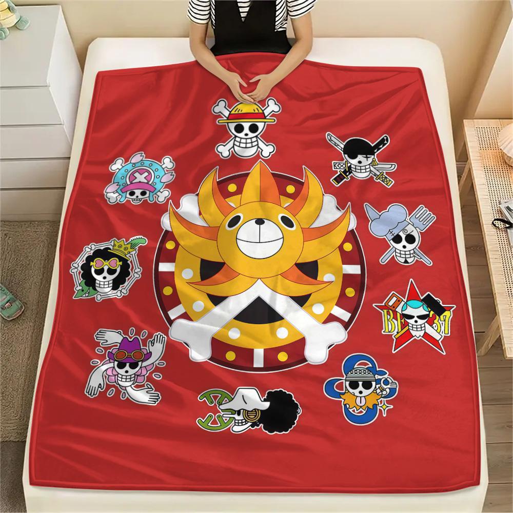 1PC One Piece Straw Hat Pirates Patterned Flannel Blanket Suitable For All Seasons For Home Decor Warmth And Comfort Gifts Holiday Present