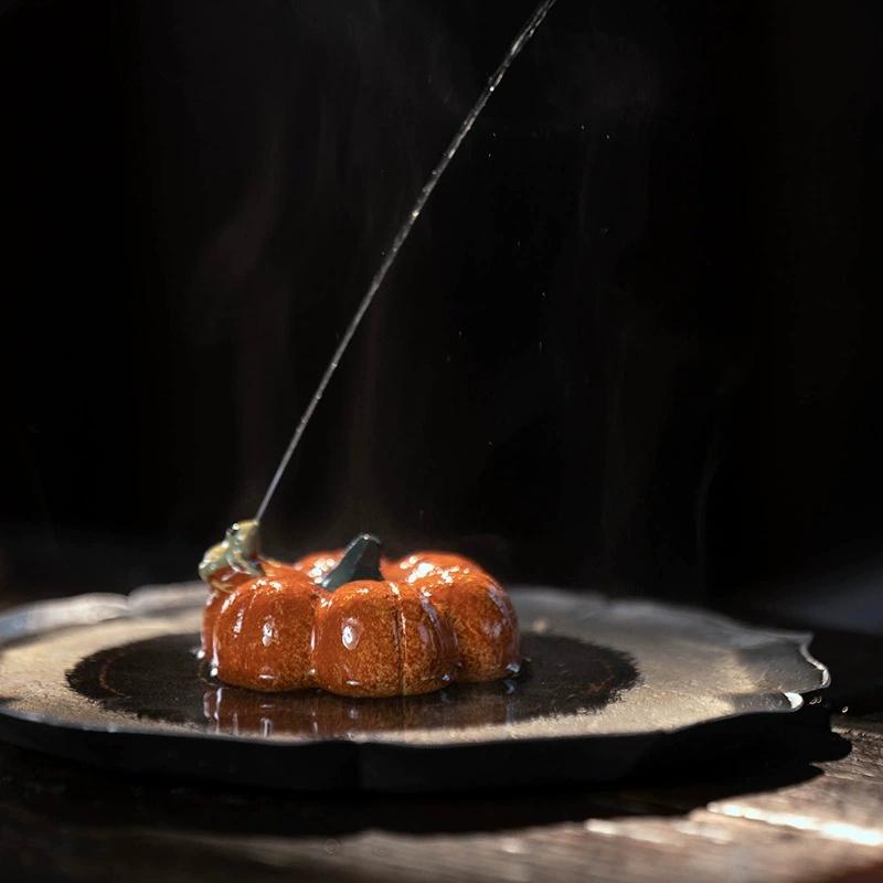 Handmade Yixing Purple Clay Tea Pet - Lucky Dragon Toad, Iron-Red Sand, Glossy Finish, Wealth Attracting, Authentic Teaware