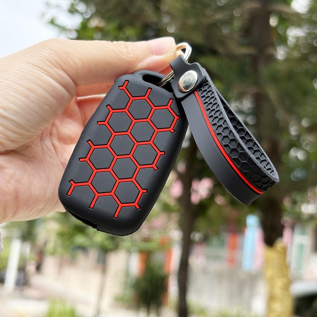 Soft Silicone Keychain For VW Golf 5 T5 Polo Caravelle Passat 3b B5 Touran Skoda Octavia A5 Fabia Seat Toledo Key Case Holder