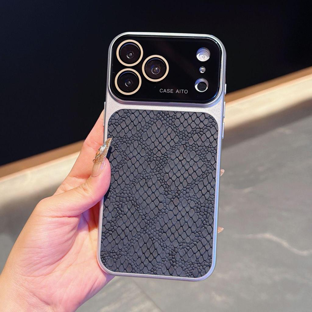 iPhone 17 Pro Max Crocodile Pattern Case with Apple 16 Lens Film & Soft Edge