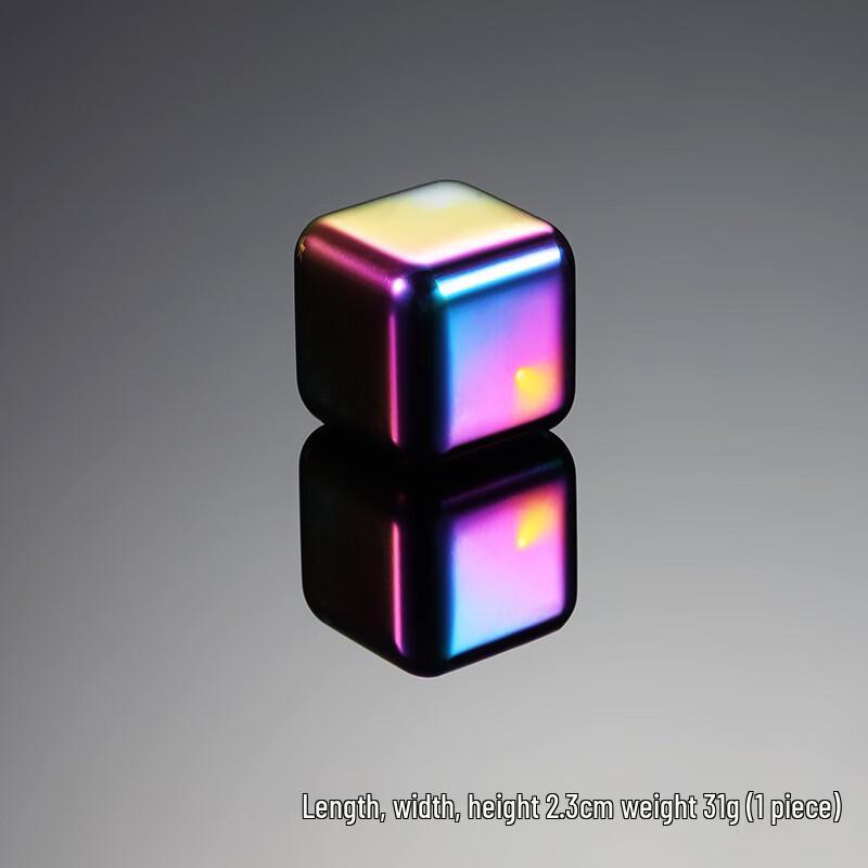 ZISIZ Iridescent Metal Reusable Ice Cubes