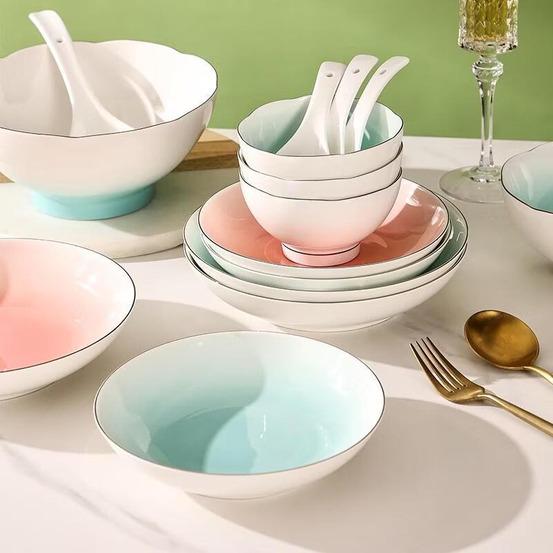 Hao Ai Jia Serene Time 13-Piece Ceramic Dinnerware Set