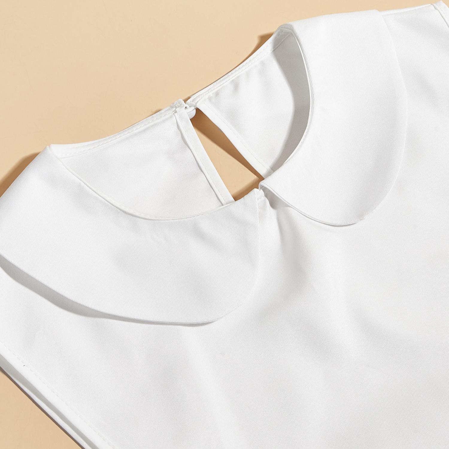 

A simple and elegant doll collar decorative fake collar, adjustable in size, suitable for home and daily use, a versatile shirt