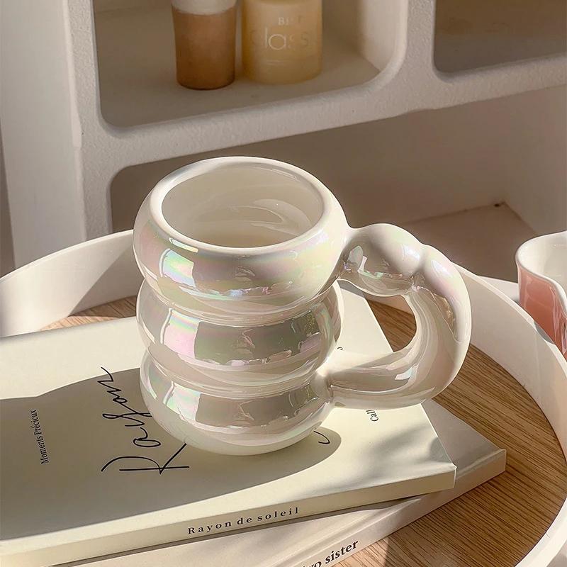 Keramiska Söta Muggar Kaffekoppar Korea Kawaii Designer Cirkel Bubbla Kaffekoppar Frukost Mjölk Juice Te Handtag Kopp Mikrovågssäker