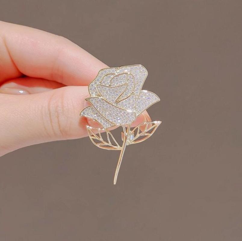 Rhinestone Rose Flower Brooches Lapel Pins for Women Bling Rose Pin for Clothes Scarf Hat Accessories Jewelry Gifts
