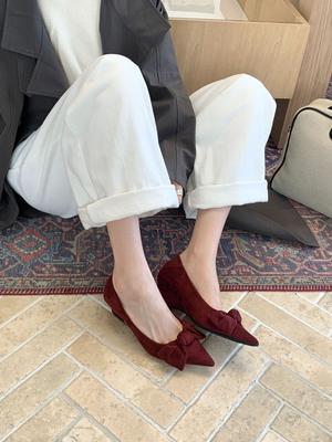2025 New Autumn New Pointed Suede Bow Retro High Heels Women's Fashion Wedge Heel Commuter Shoes