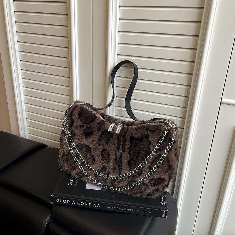 

Плюшевая сумка через плечо с леопардовым принтом в корейском стиле - Женская высококлассная меховая сумка для осени/зимы с нишевой индивидуальностью для тех, кто ездит на работу. One Size кофейный