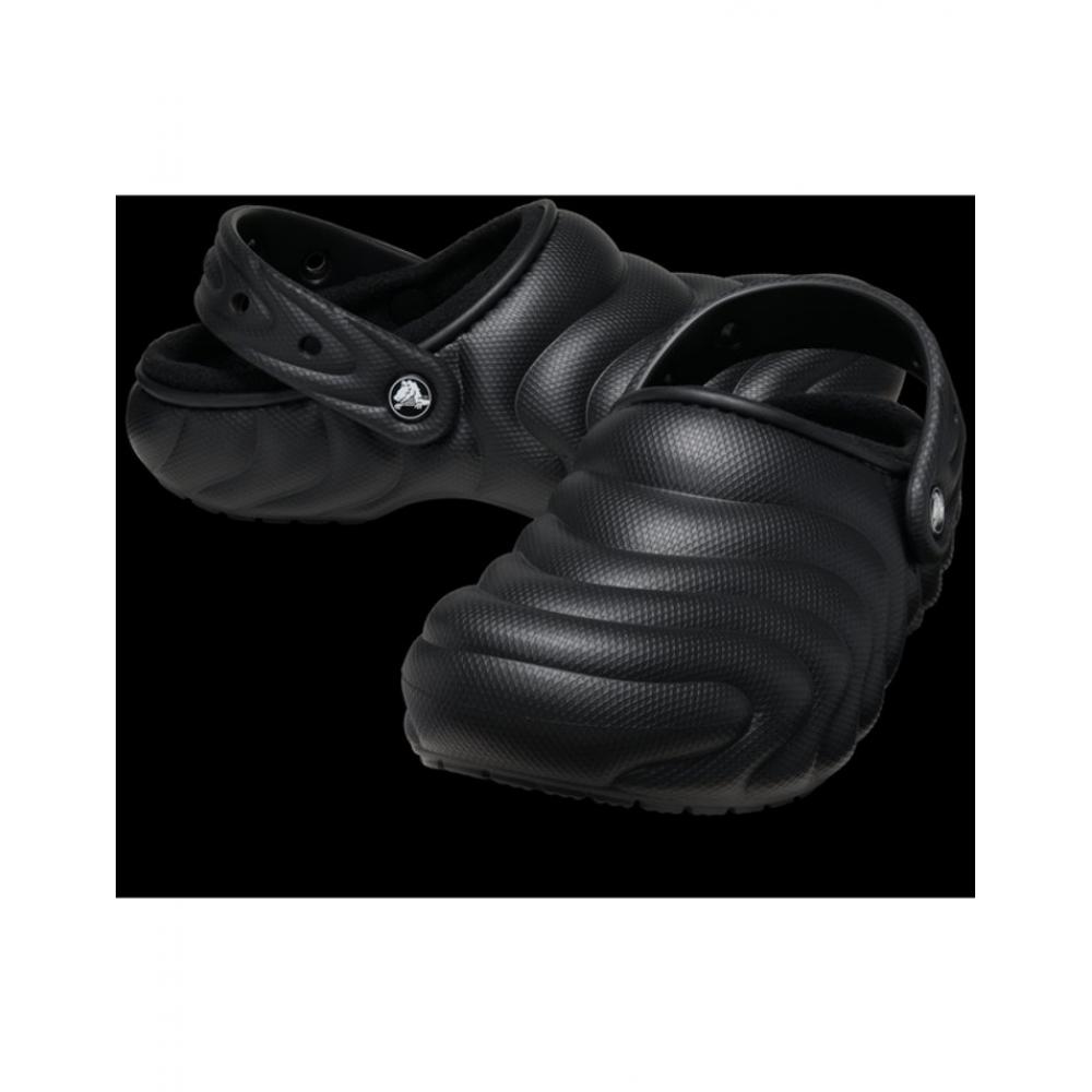 

Crocs Классический пуховик с подкладкой 210059 001 230