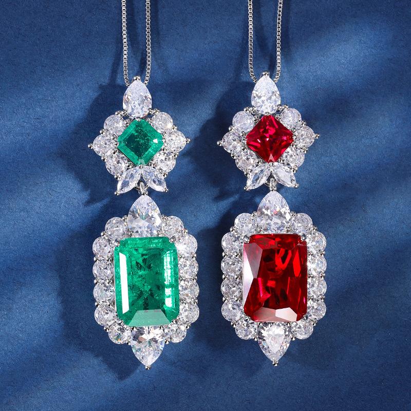 Jewelry Copper Bottom Gold-Plated Simulation Emerald Red Corundum Square Light Luxury Pendant Necklace Female 13 * 18-8 *
