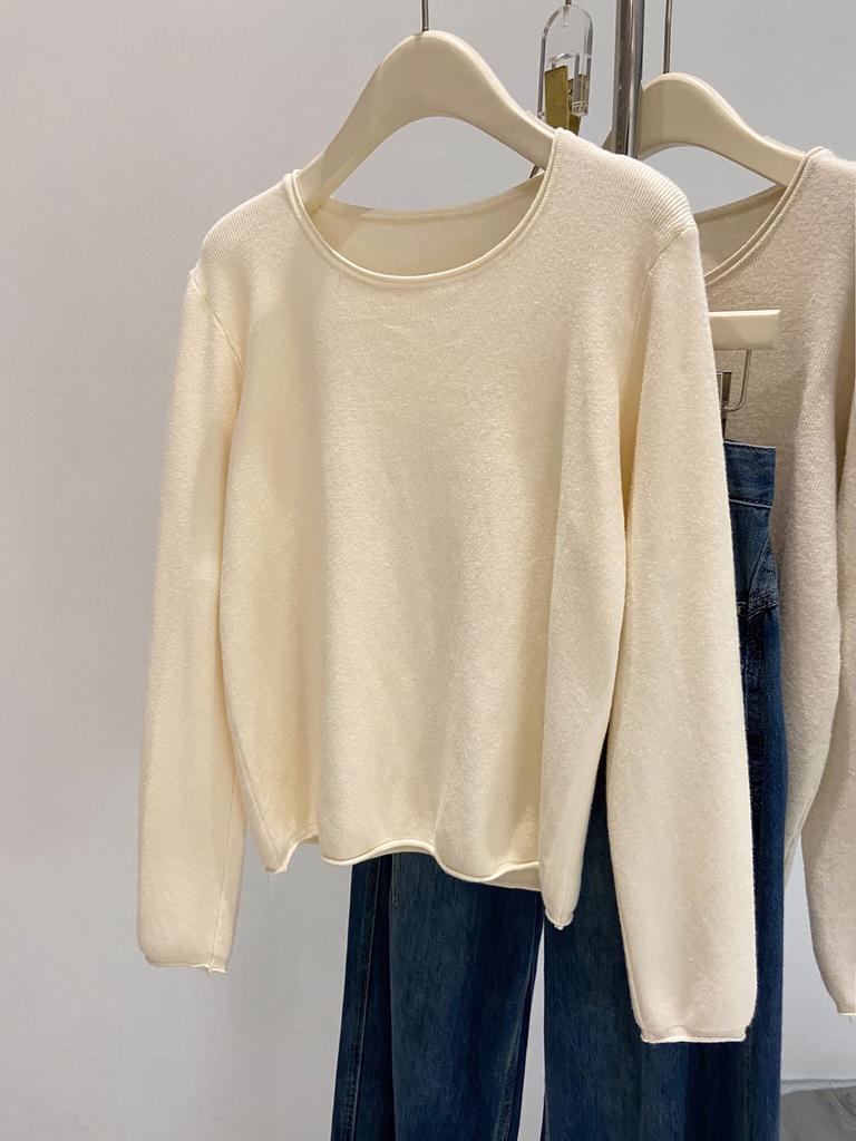 Soft waxy and relaxed knitted sweater women's autumn and winter casual versatile top crew neck inner bottoming shirt