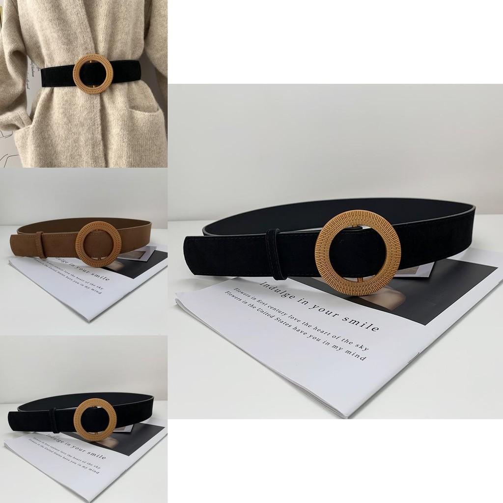 Fashionable Women's Wide Faux Leather Belt In Black With Smooth Round Closure