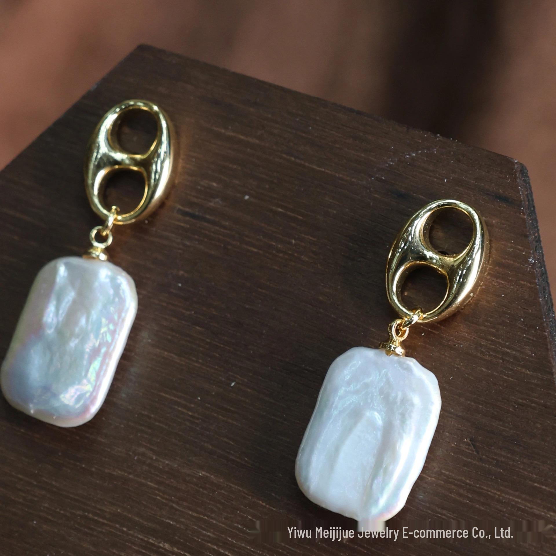 

Mei Ji Freshwater Pearl Flower Stud Earrings - Women s Fashion, Light Luxury, Advanced Style