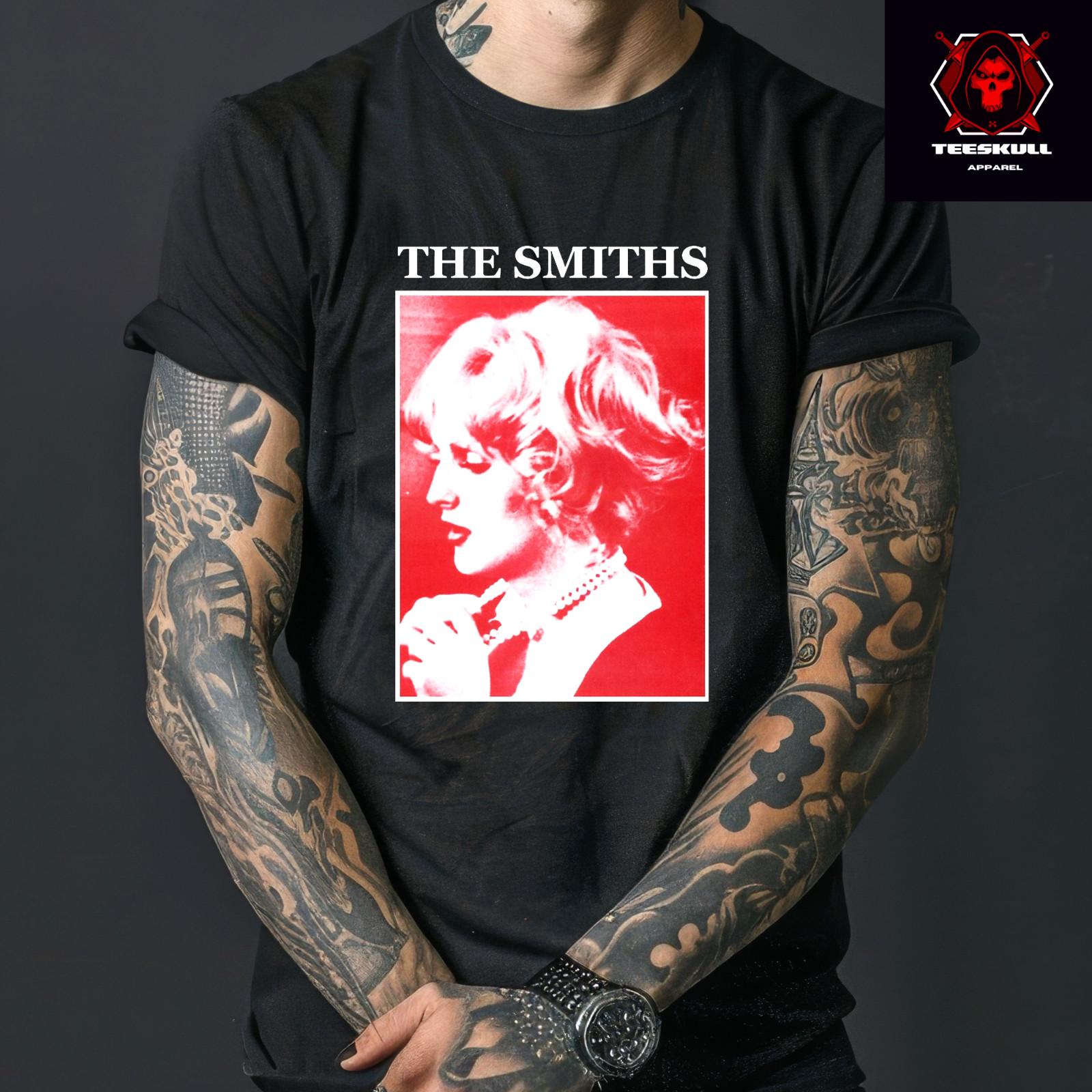 Графическая футболка с Пеннивайзом Винтажная Хоррор Фильм Унисекс Плотный Хлопок S