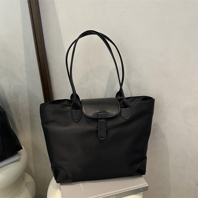 New large-capacity women's bag fashion casual nylon handbag mommy shopping bag commuter bag shoulder tote bag
