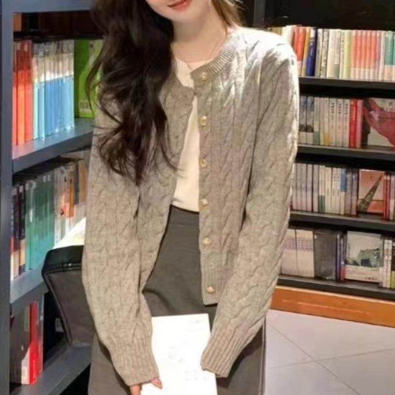 Sweater women's autumn new long-sleeved crew neck women's knitted cardigan retro gray high-end women's clothing