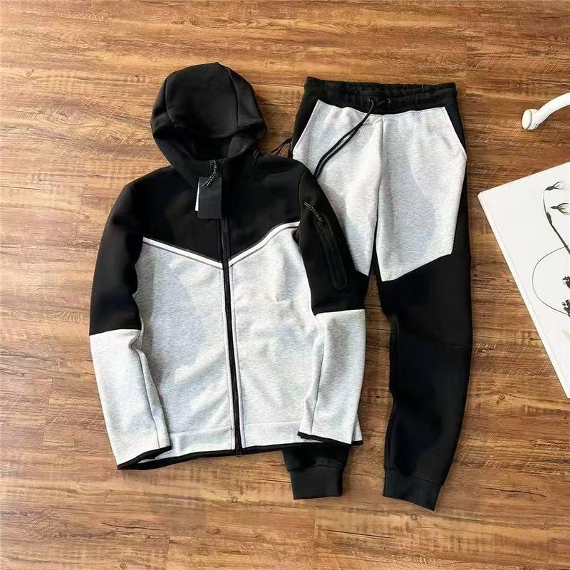 Completo da uomo in maglia con cappuccio multicolore per sport primaverili e autunnali