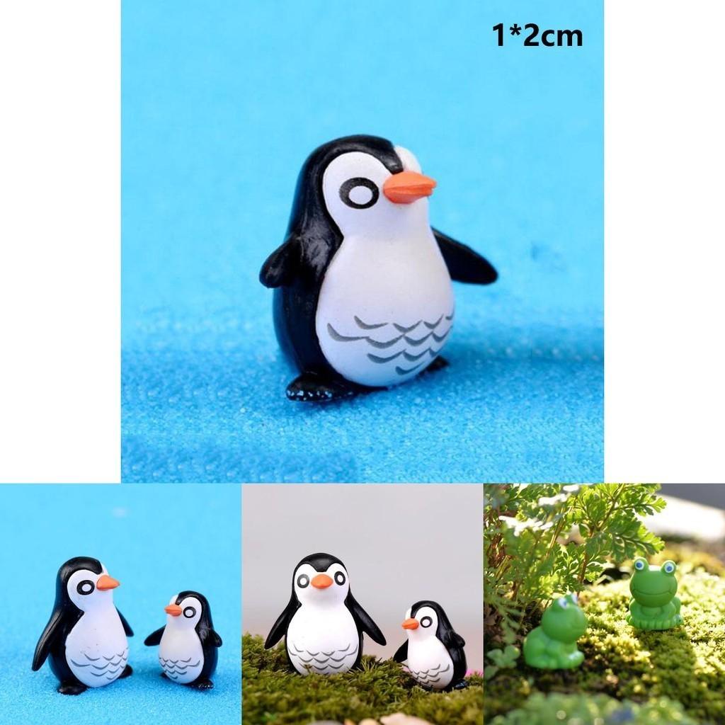 Delightful Mini Frog And Penguin Father Son Ornament For Creative Micro Landscapes