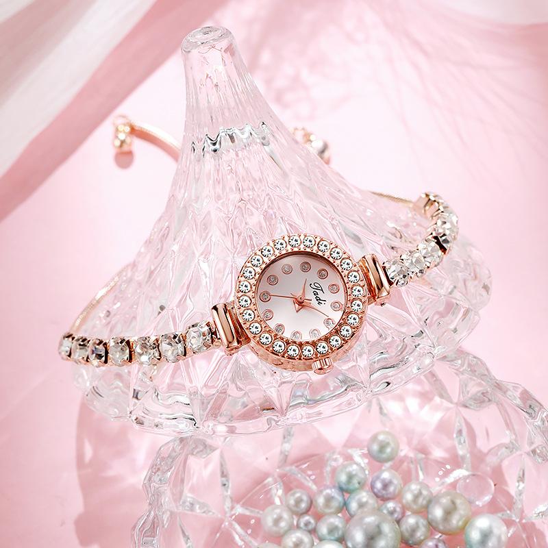 Luxusní elegantní hodinky pro ženy Zlatý náramek Jantarové šperky Quartz náramkové hodinky Nové módní Retro originální dámské hodinky