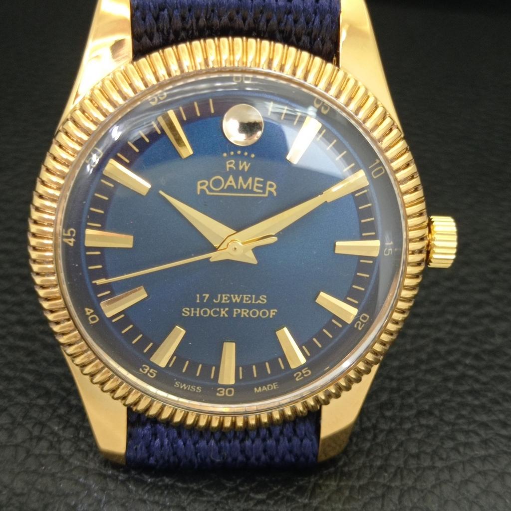 RELÓGIO MASCULINO SUÍÇO VINTAGE REFORMADO DE CORDA MANUAL COM MOSTRADOR AZUL a707407-1