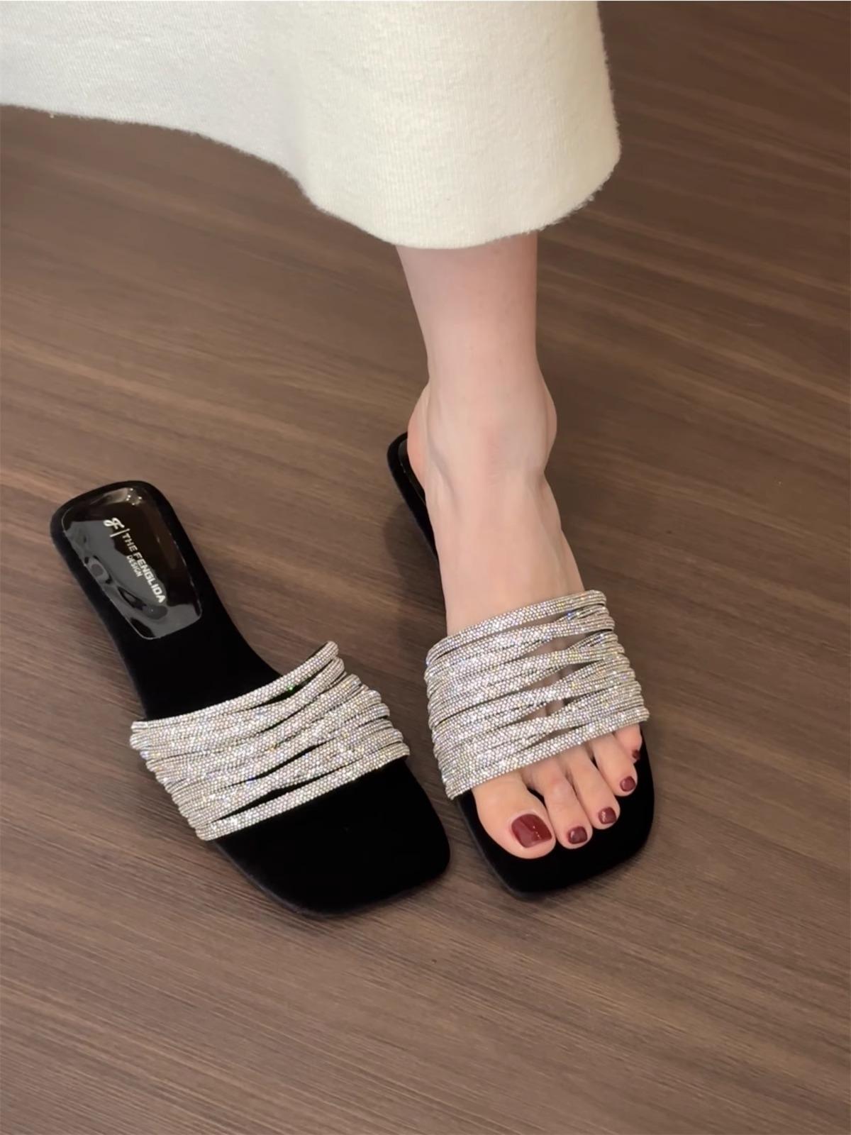 

Coarse heel silver rhinestone temperament French small cool slippers fairy shoes wear 2025 new summer open-toed sandals 35 чёрный