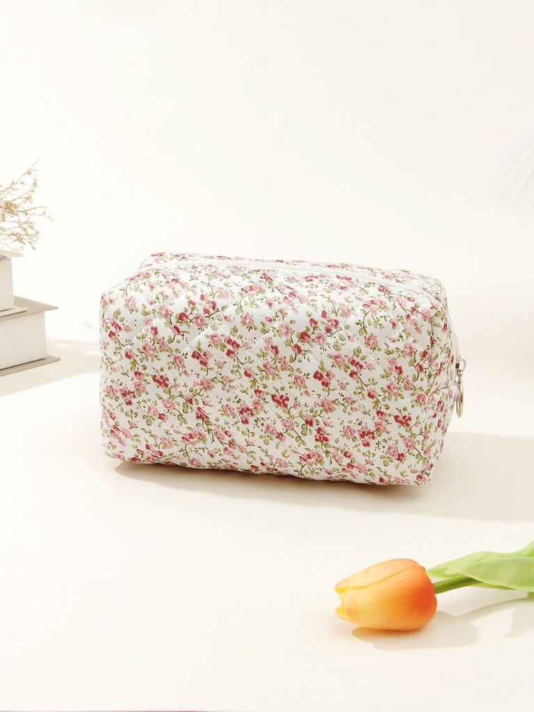 Berg Luggage Quilted Cotton Floral Travel Cosmetic Bag