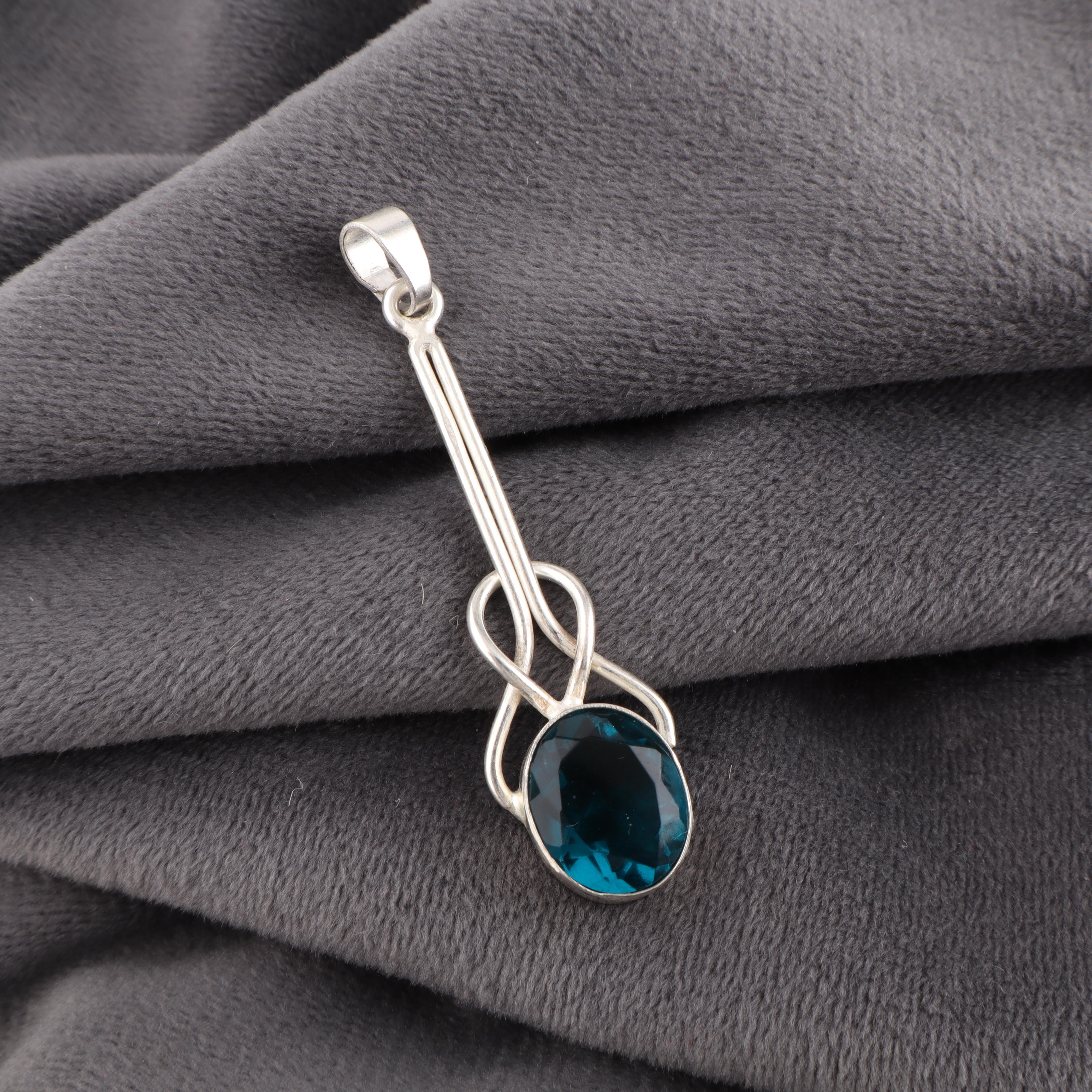 

Апатит Ювелирные изделия из серебра ручной работы, Подвеска из стерлингового серебра 925 пробы, Красивые ювелирные изделия с драгоценными камнями ручной работы, Подвеска с апатитом для нее 1.79 Inches синий