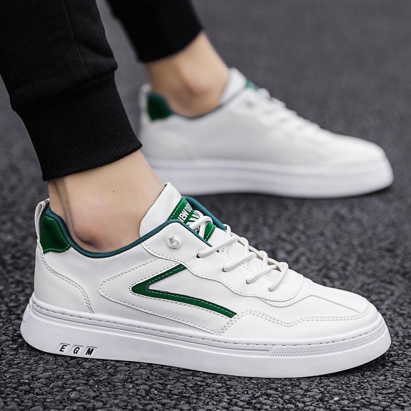 Sneakers uomo 2021: i modelli di sneakers bianche scarpe estive sono qui