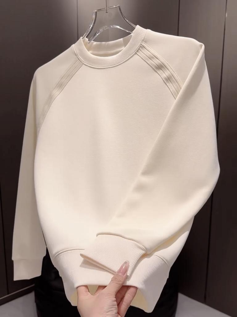 2025 autumn new versatile comfortable daily simple trend men's fashion sweater comfortable and simple