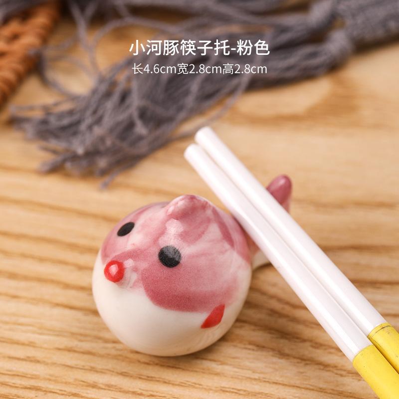 Clown Fish Shape Chopstick Holder Home Kitchen Table Decoration Ceramic Crafts Spoon Shelf Crucian Carp Puffer Fish Tea Pet