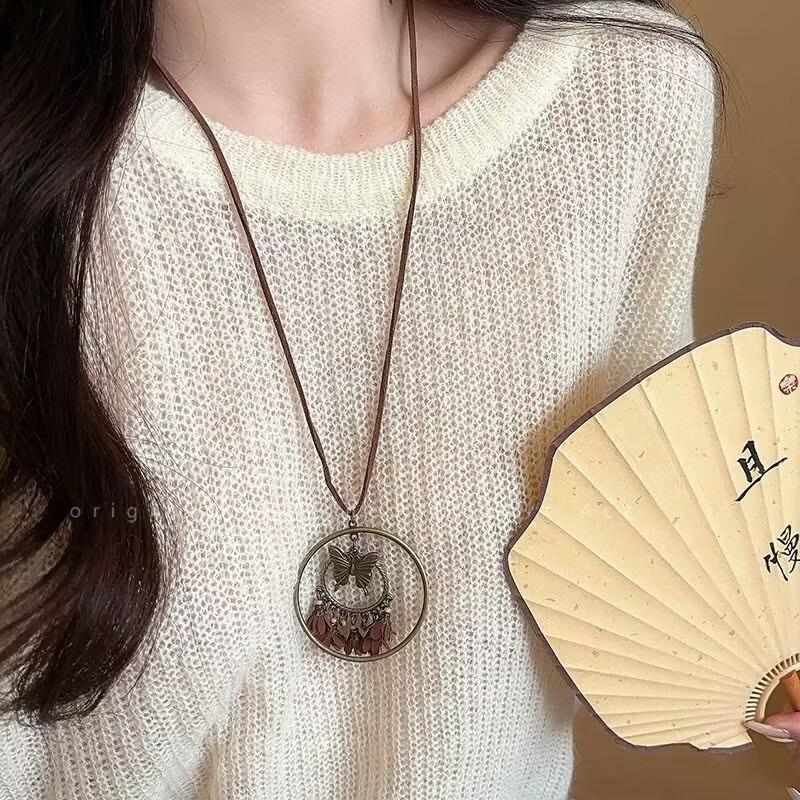 Long fringed necklace women's retro Zen niche sweater chain versatile Yunnan accessories