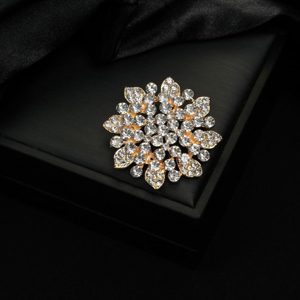 Gold & Diamond Vintage Butterfly Brooch - Versatile Women's Pin Jewelry