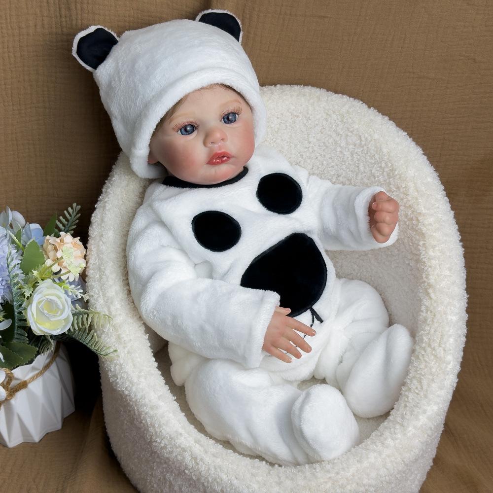 45 cm omyvatelná, realistická měkká, ručně malovaná Simulace Baby Reborn panenka Dětská hrací panenka