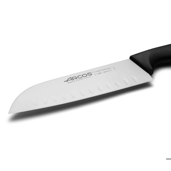 Couteau Santoku - ARCOS - 135500 - Acier inoxydable NITRUM - Lame 18 cm - Poignée polypropylène