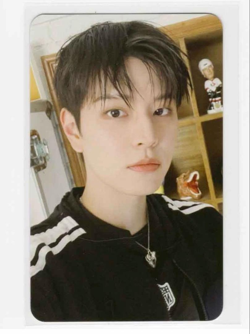 

[USED] straykids Seungmin KARMA Skzoo Limited Edition Trading Card