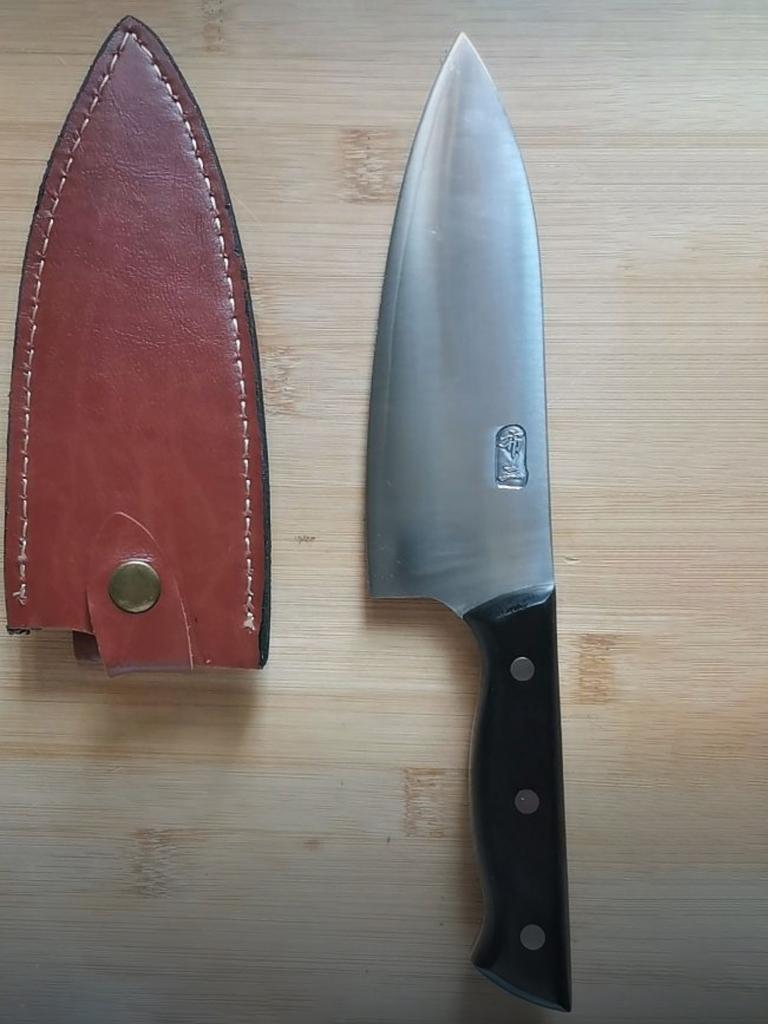 Hackmesser 3-lagig BG42 Luftfahrt-Spezialstahl Kochmesser Hackbeil Tranchieren Handgefertigt Küchenmesser mit Hülle Fleisch- und Geflügelwerkzeuge
